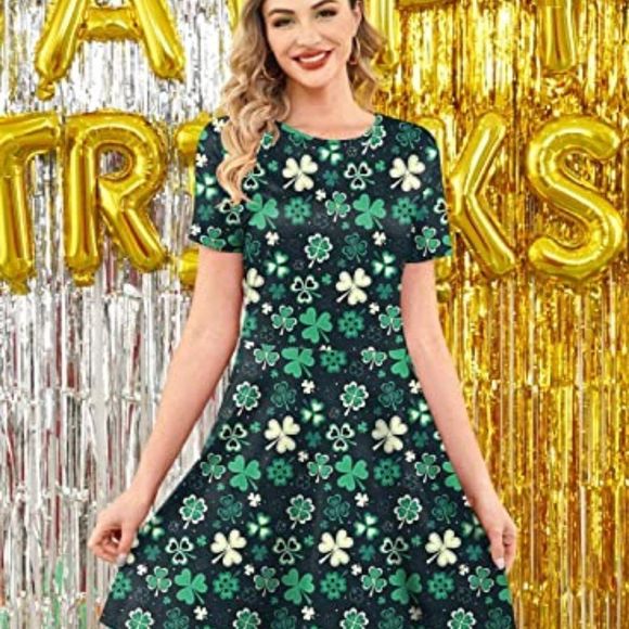 Women's St. Patrick's Day Short Sleeves Printed Tunic Dress - Picture 5 of 6